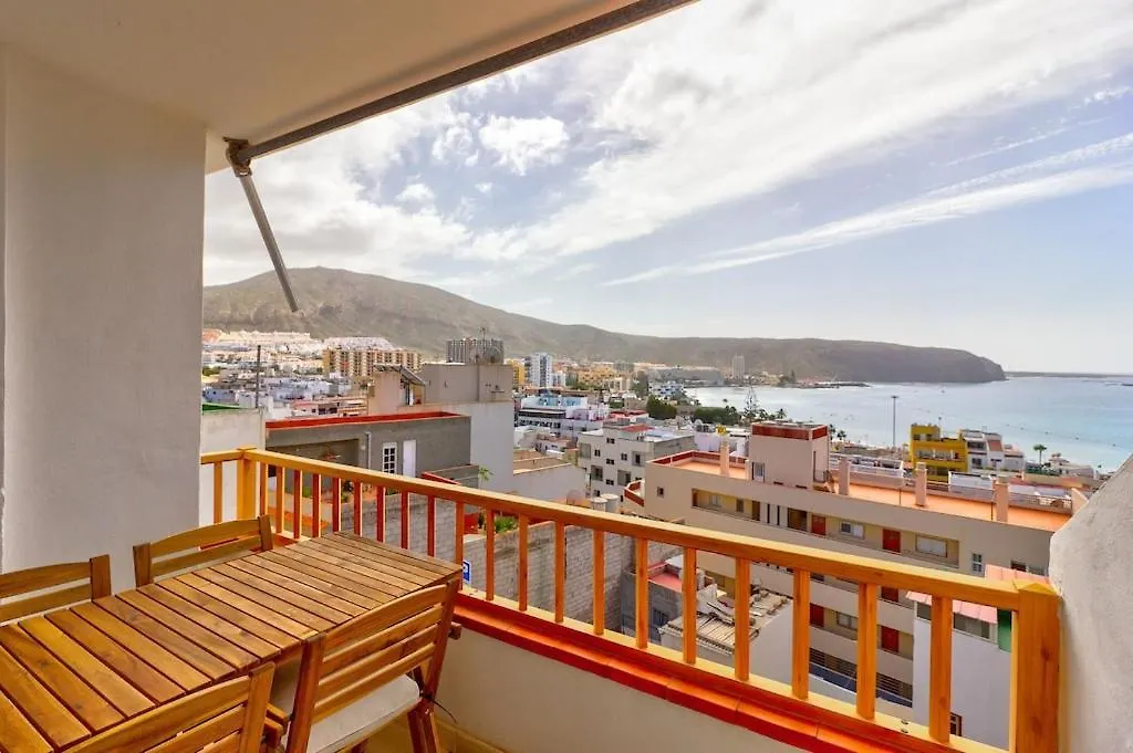 Ocean View 2Bedroom Apartment In Los Cristianos, Heated Pool, 3 Minutes To Beach Los Cristianos  Los Cristianos (Tenerife)