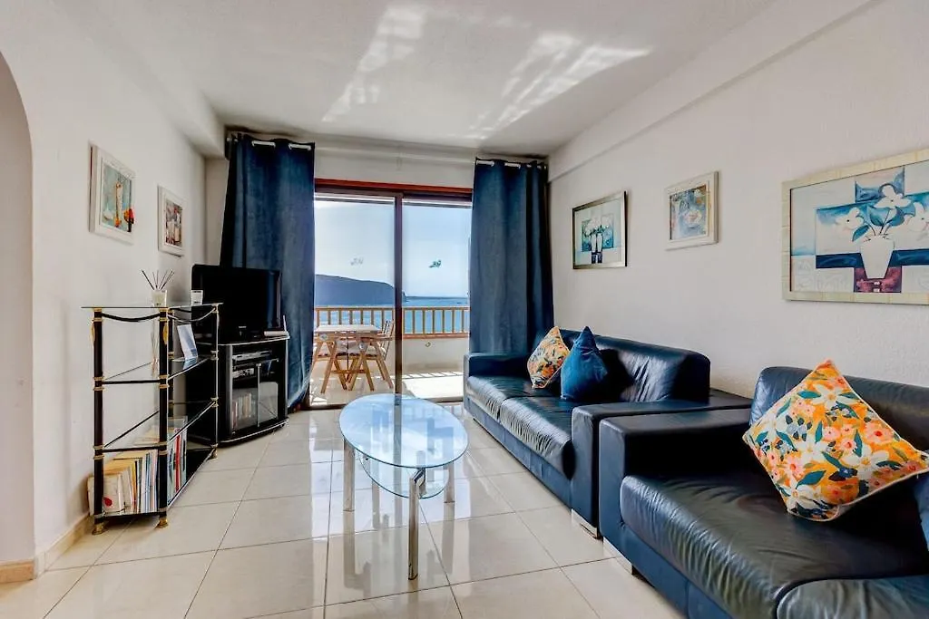 Ocean View 2Bedroom Apartment In Los Cristianos, Heated Pool, 3 Minutes To Beach Los Cristianos