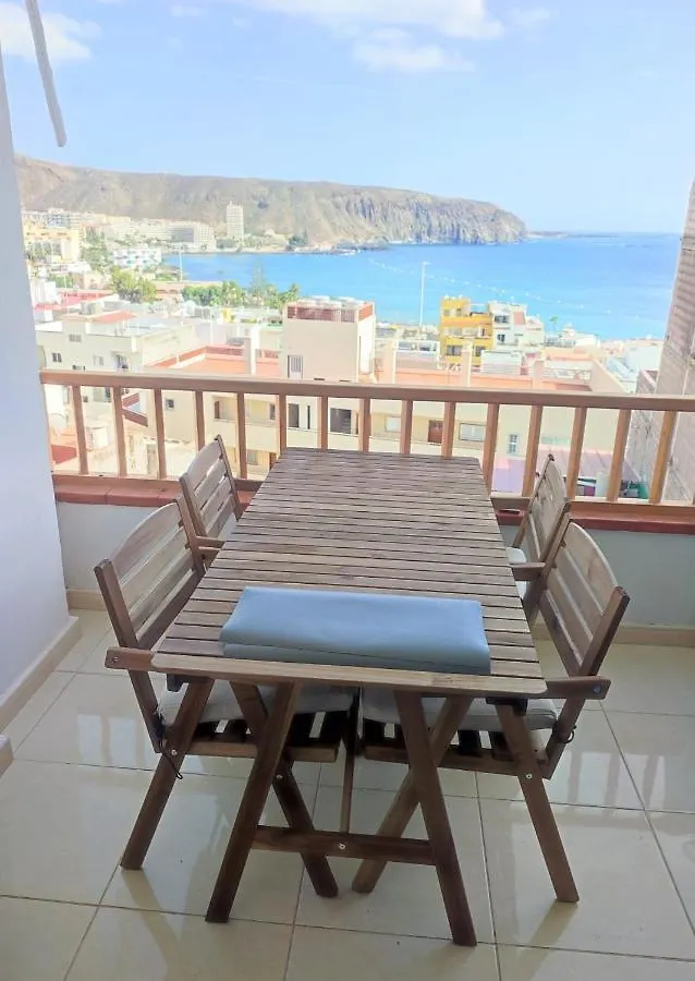 Ocean View 2Bedroom Apartment In Los Cristianos, Heated Pool, 3 Minutes To Beach Los Cristianos